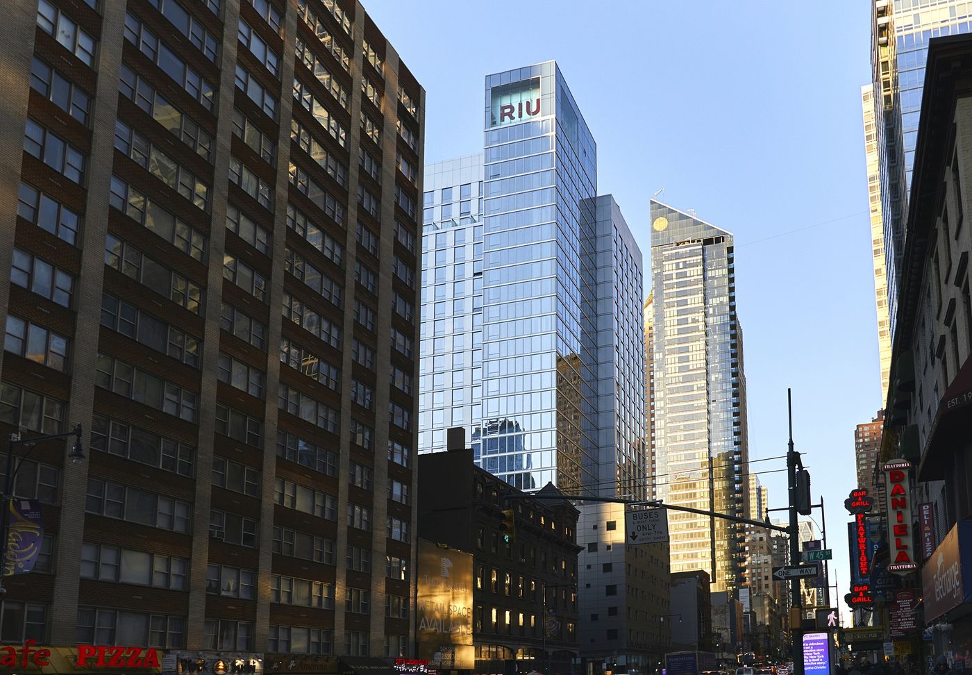 Riu-Plaza-New-York-Times-Square-General-view-68