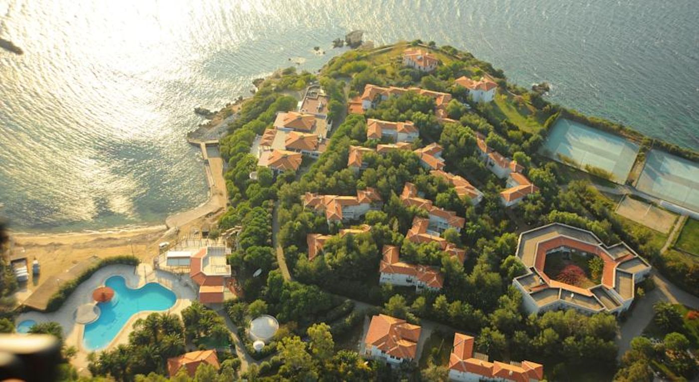 Teos Holiday Village
