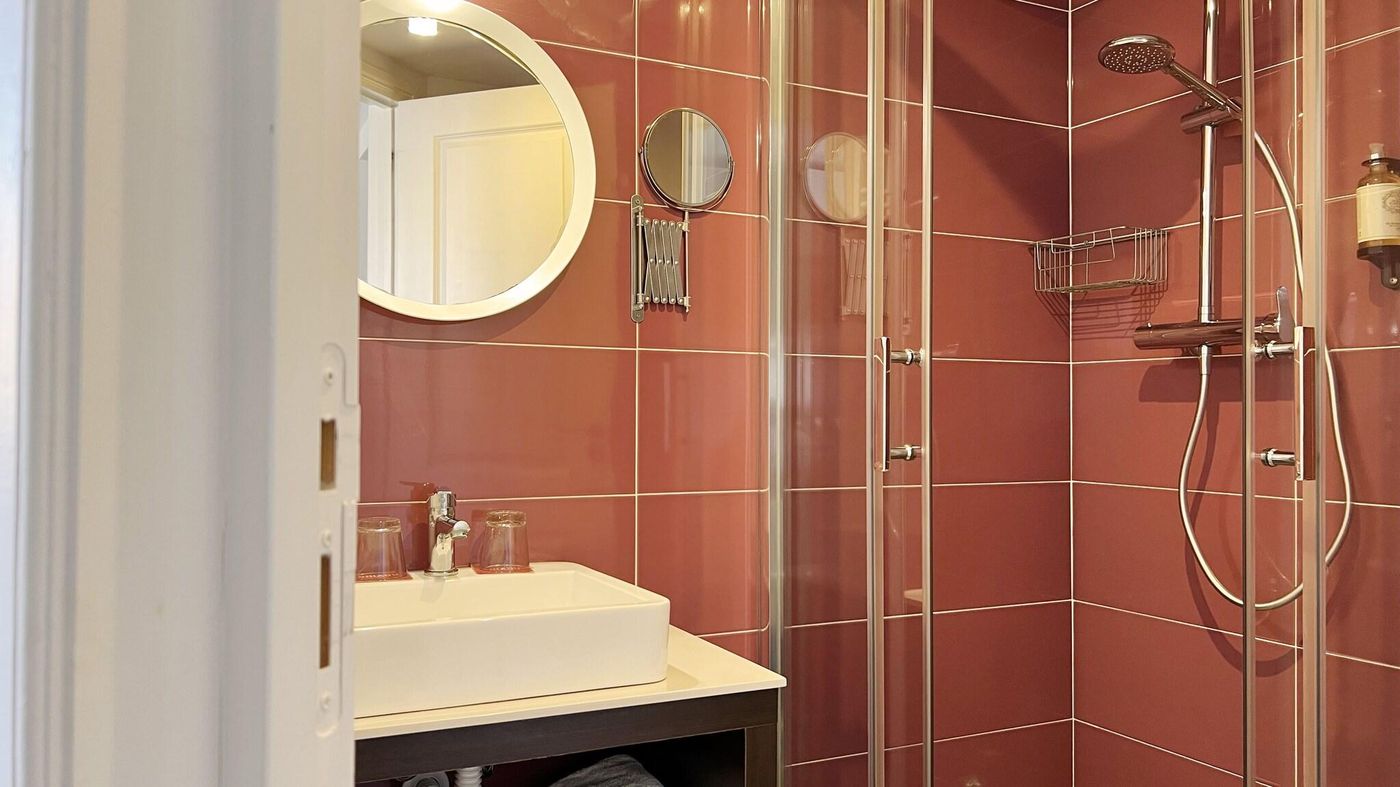 Casa-Do-Jasmim-By-Shiadu-Room-56