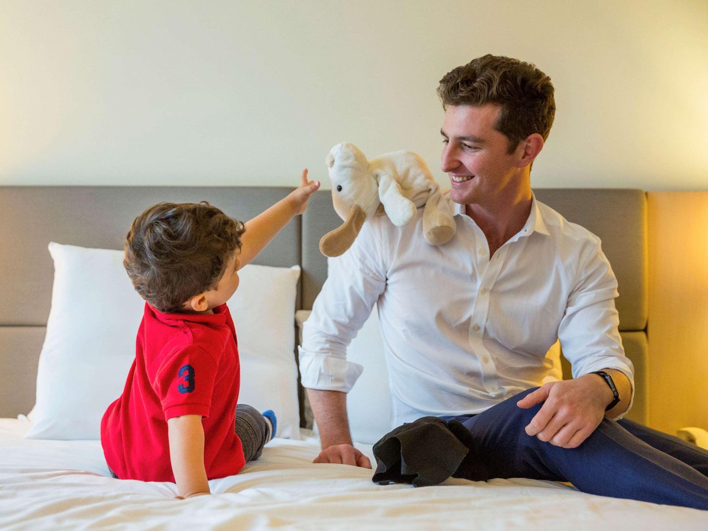 Novotel-Suites-Mall-Avenue-Dubai-Room-19