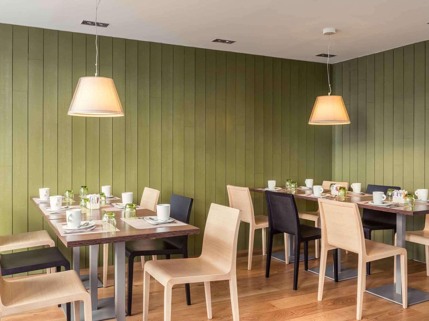 Mercure-Gare-Du-Nord-La-Fayette-Restaurant-30