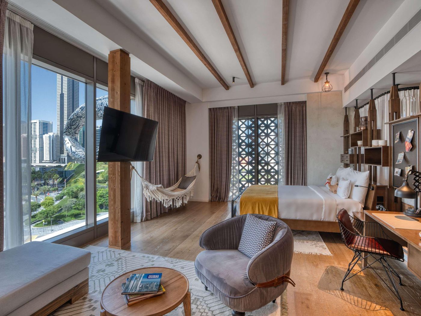 25hours-Hotel-Dubai-One-Central-Room-14