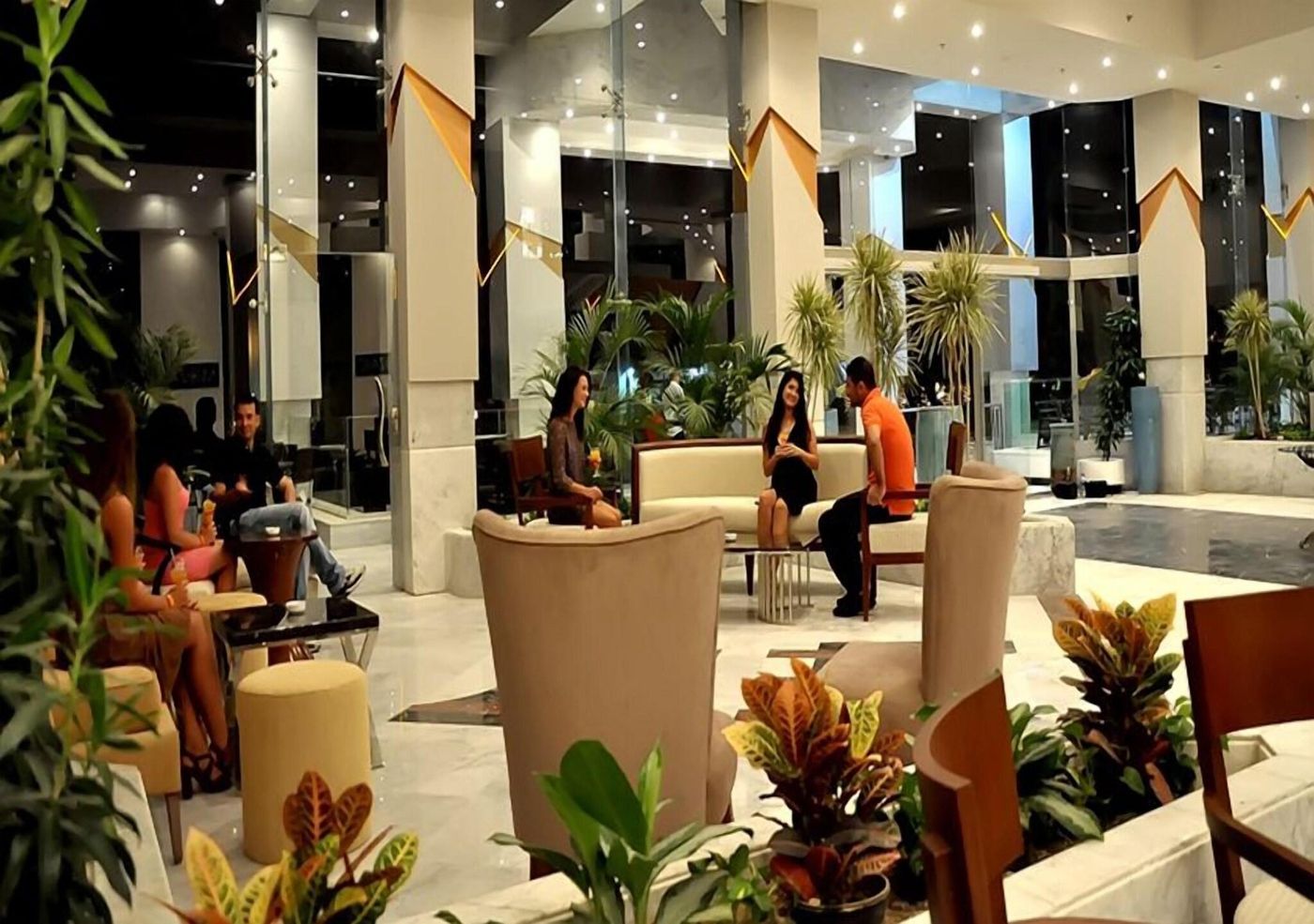 Sharming-Inn-Lobby-46