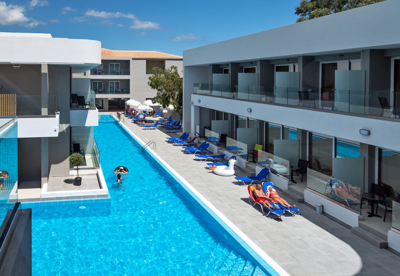 White Olive Premium Laganas