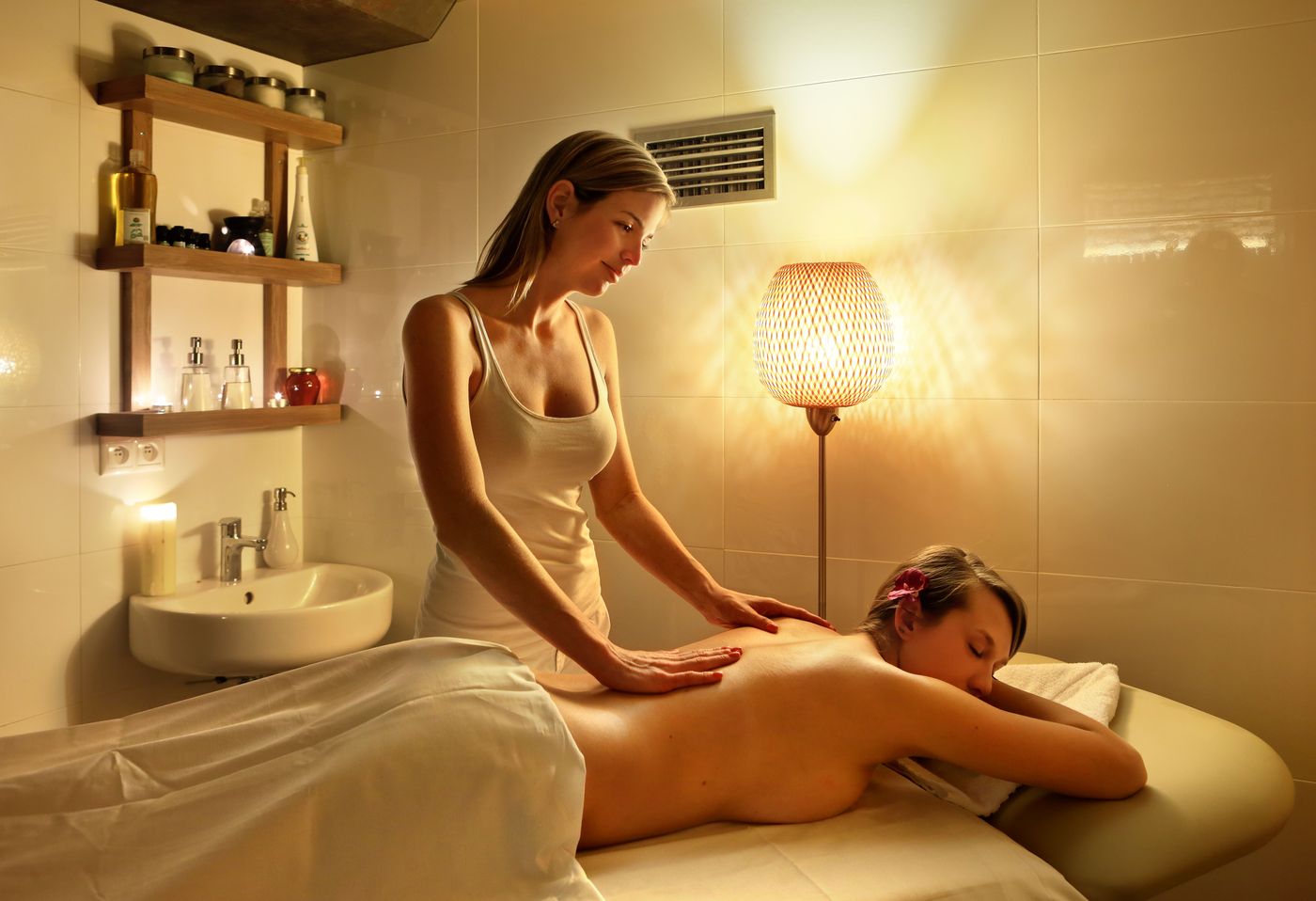 Absolutum-Wellness-Hotel-Sports-and-Entertainment-44