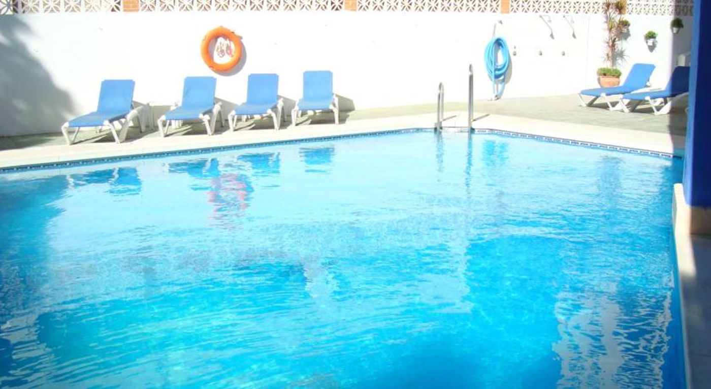 Apartamentos Palm Beach Club