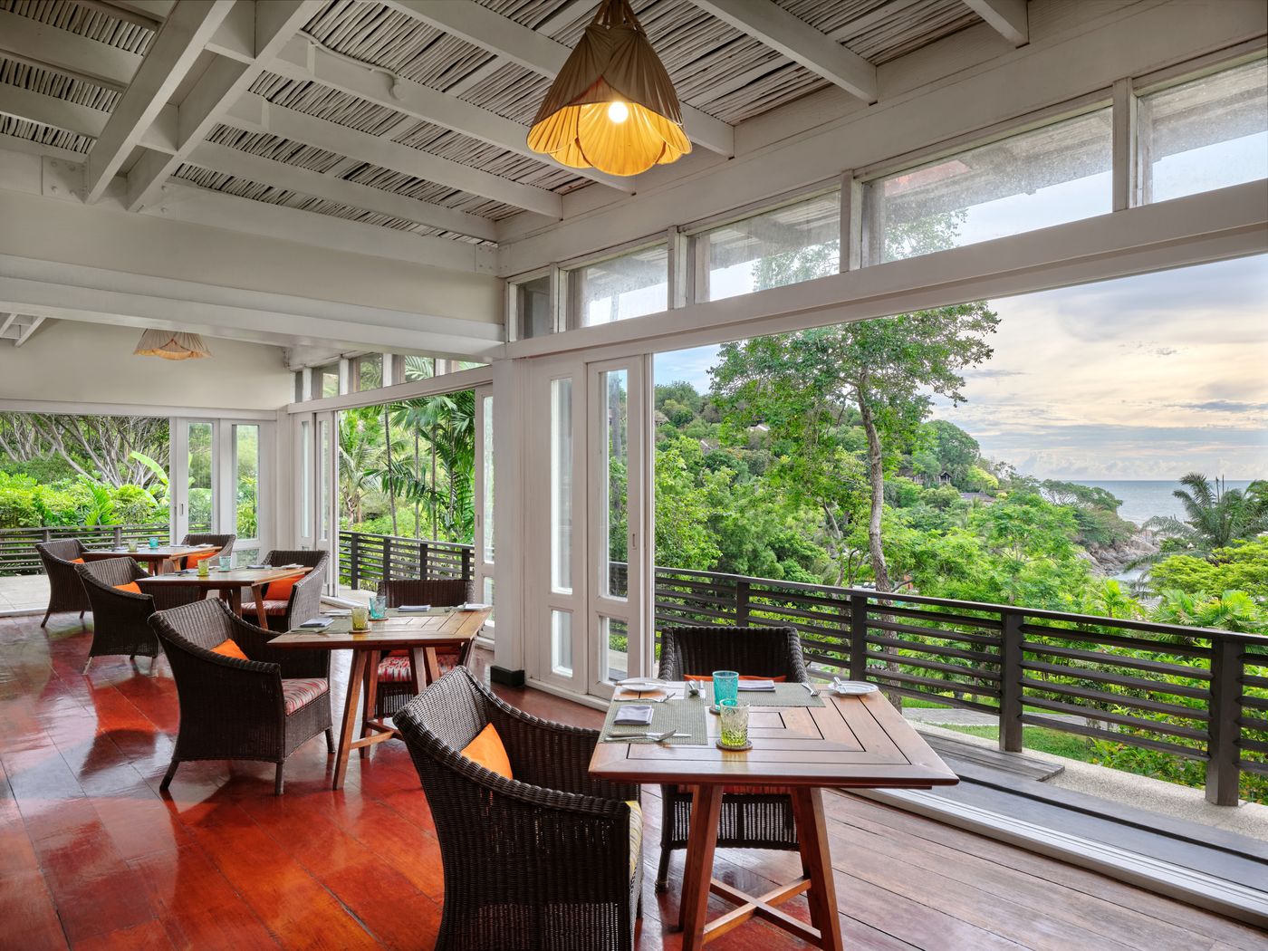 The-Tongsai-Bay-Restaurant-47