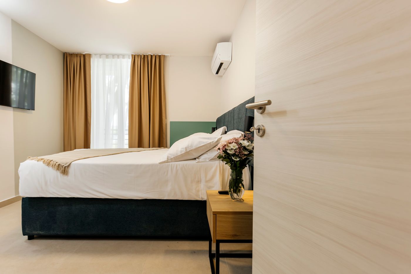 Holiday-Village-Sagitta-Room-11