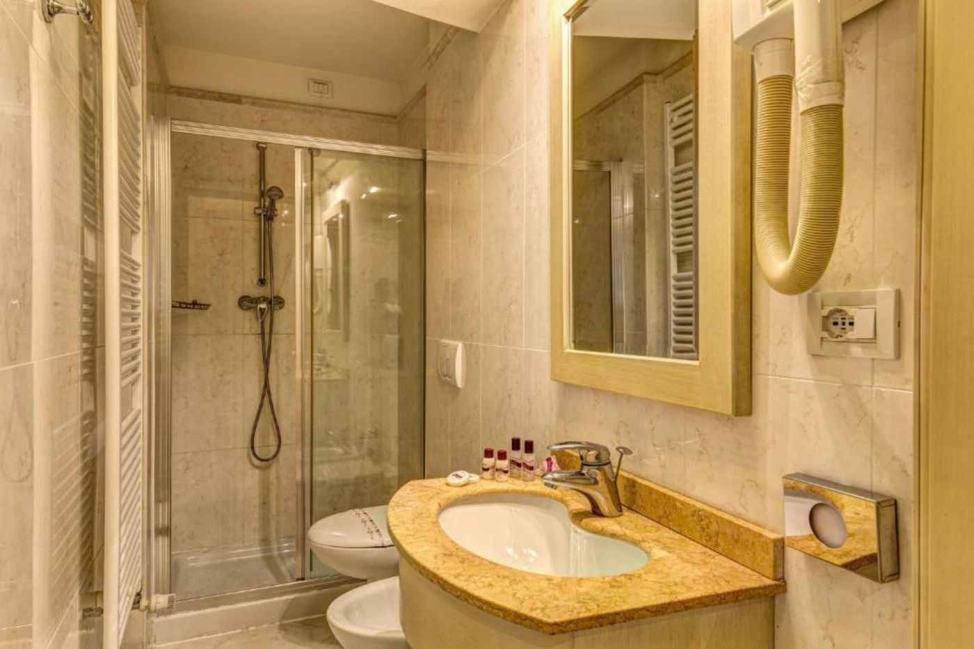 Bella-Venezia-Room-50