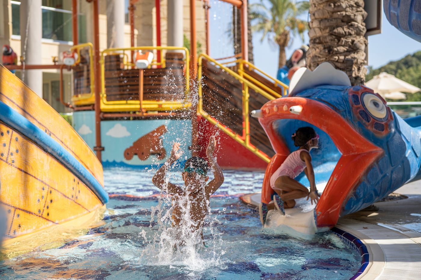 Grand-Cettia-Pool-47