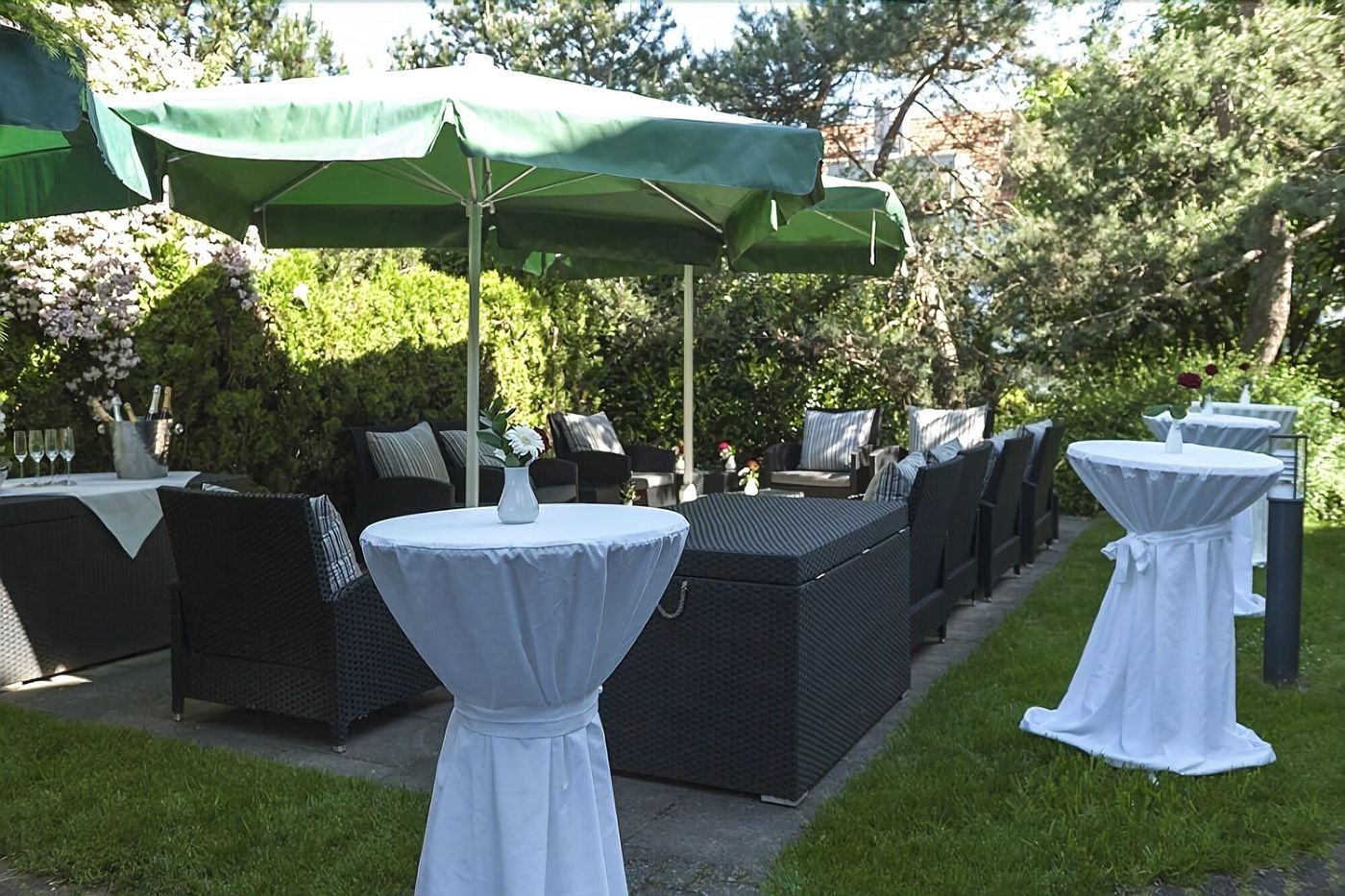 Hotel Leuen-Switzerland-ZURICH-Restaurant-8