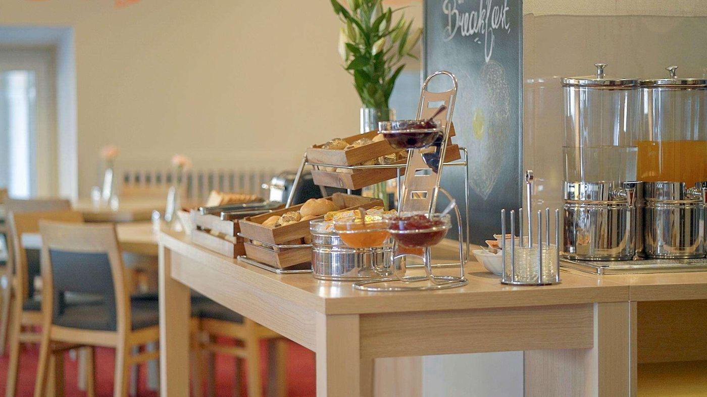 MDM-Hotel-City-Centre-Restaurant-53