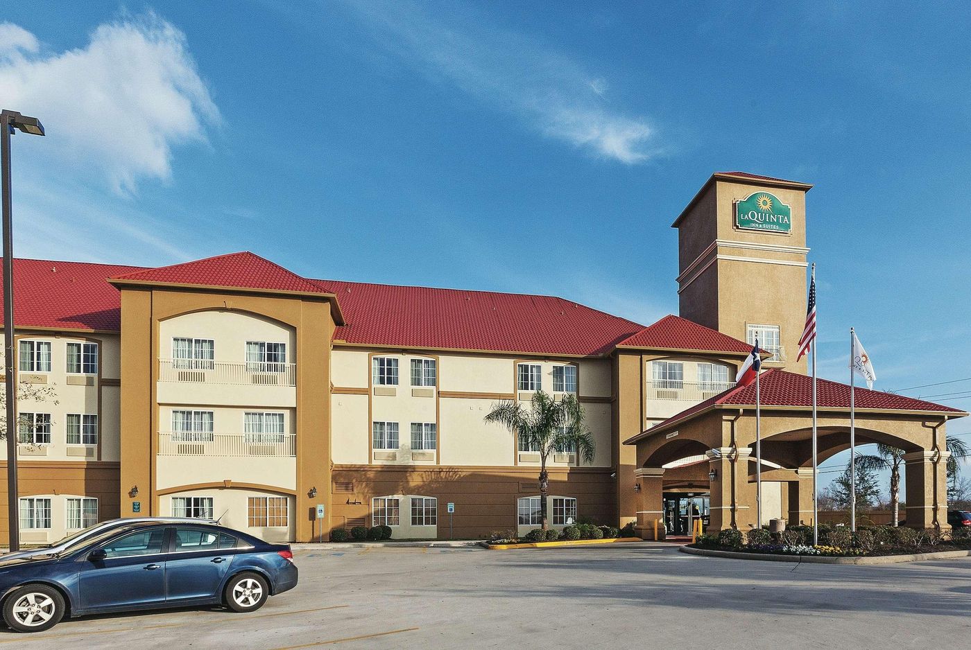 La Quinta Inn & Suites Houston Hobby Airport-United States-HOUSTON-General view-1