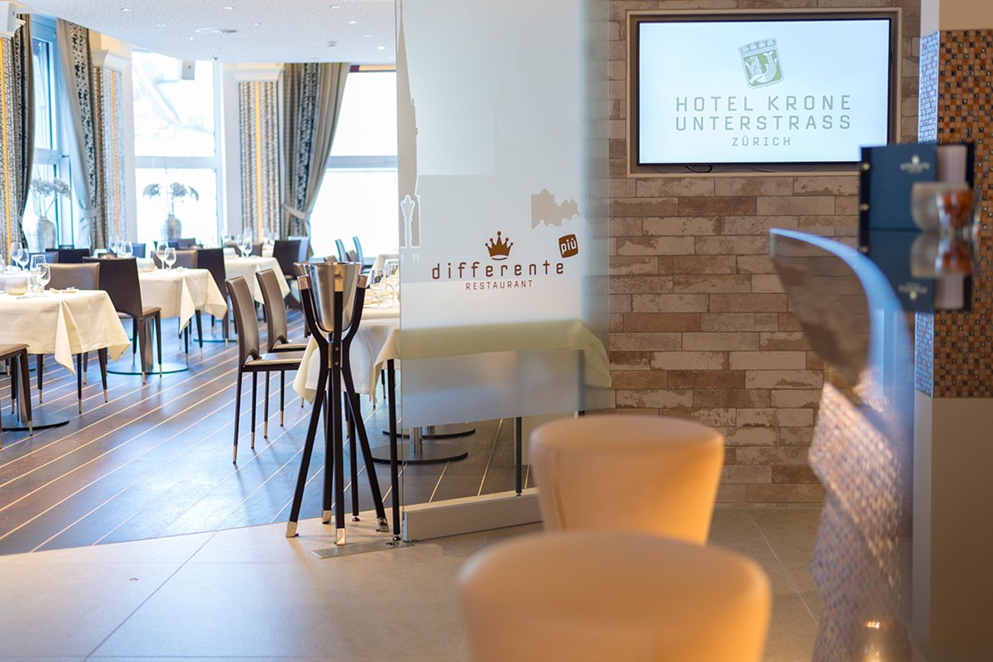 Krone Unterstrass-Switzerland-ZURICH-Lobby-9