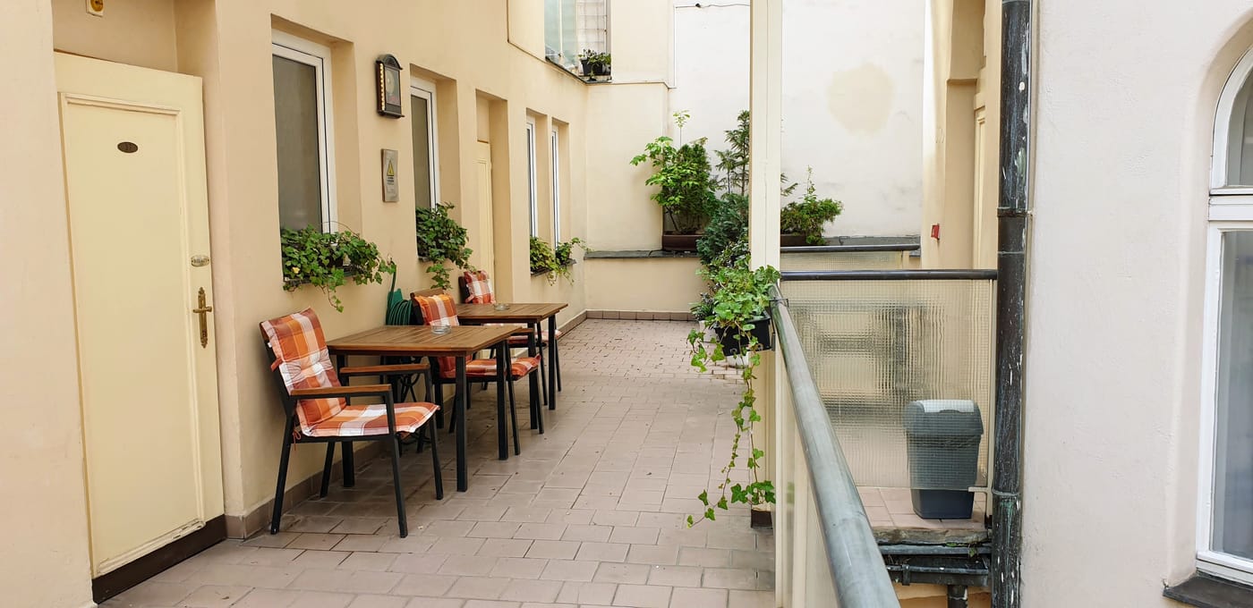 Ostas-General-view-1