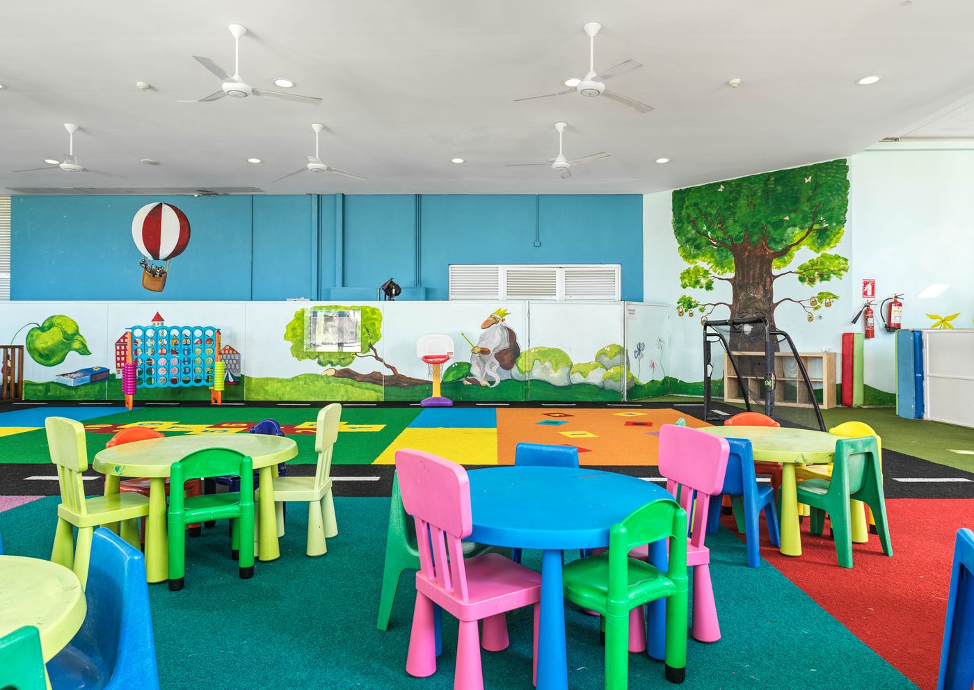 St--Raphael-Resort-Sports-and-Entertainment-77