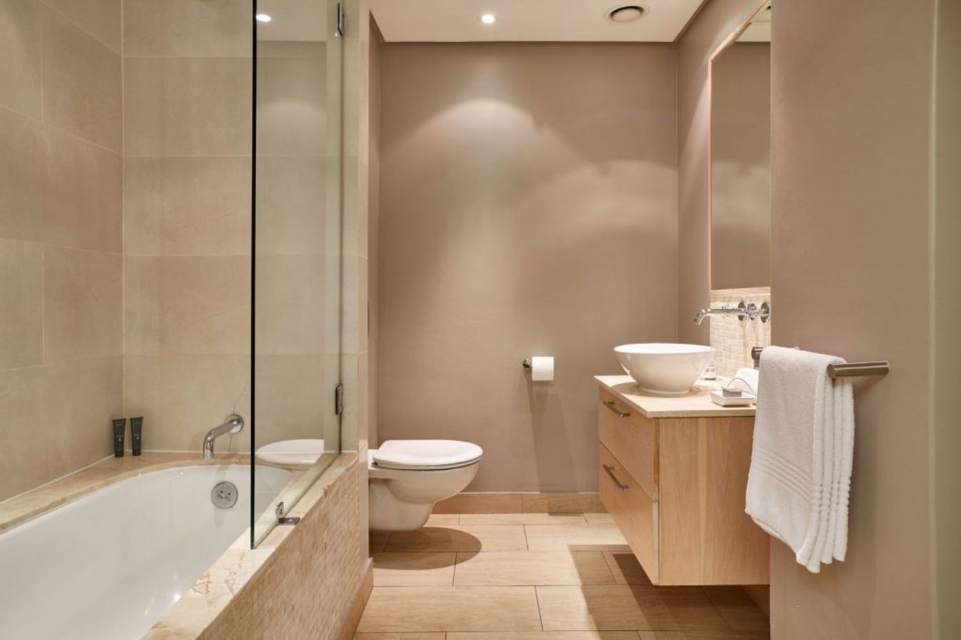 Mandela-Rhodes-Place-Hotel---Spa-Room-60