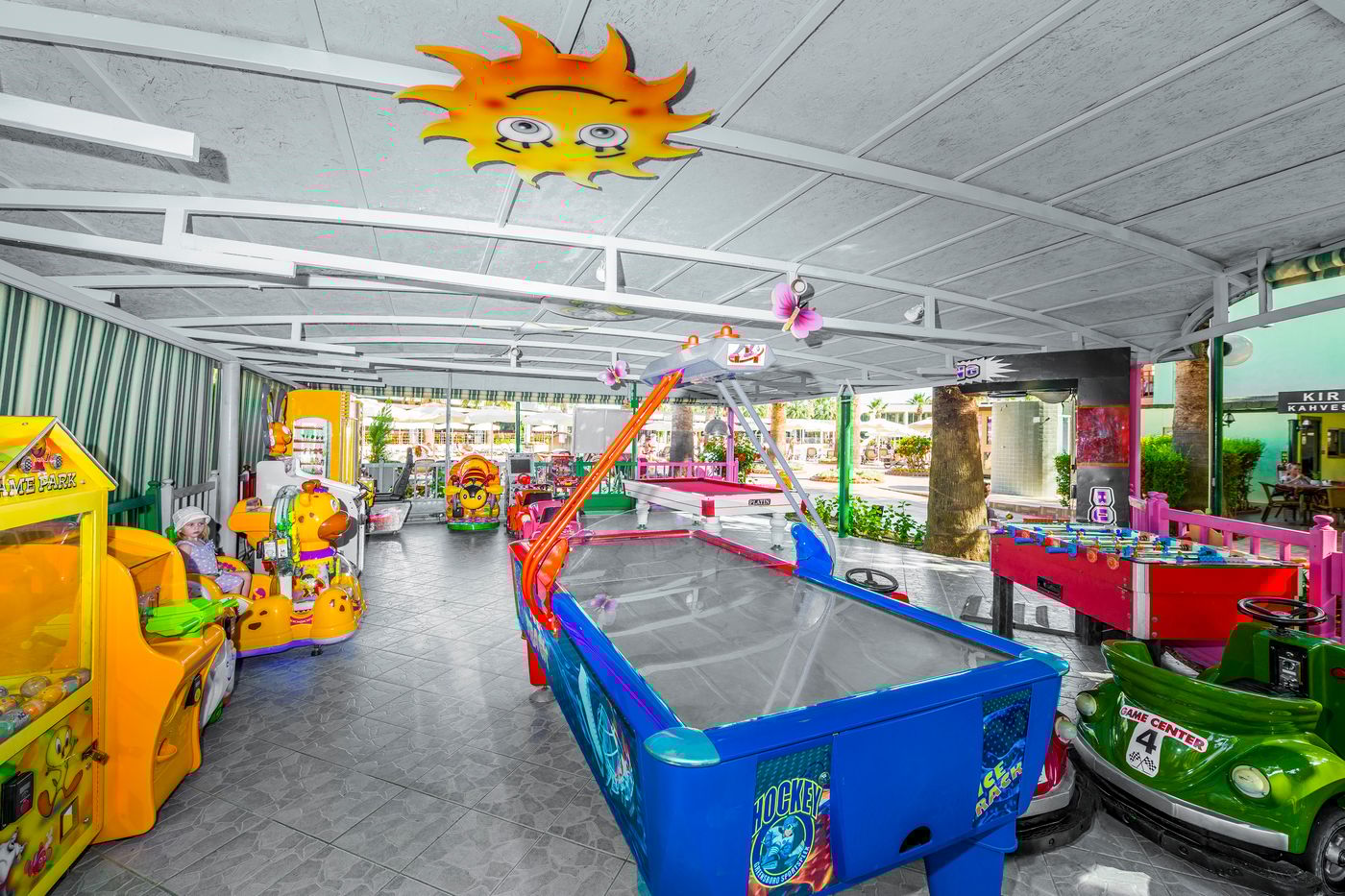 Von Resort Golden Beach