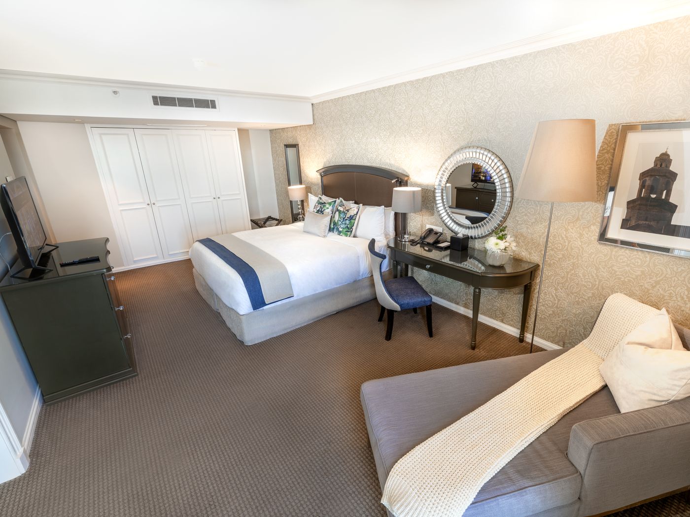 Southern-Sun-The-Cullinan-Room-32