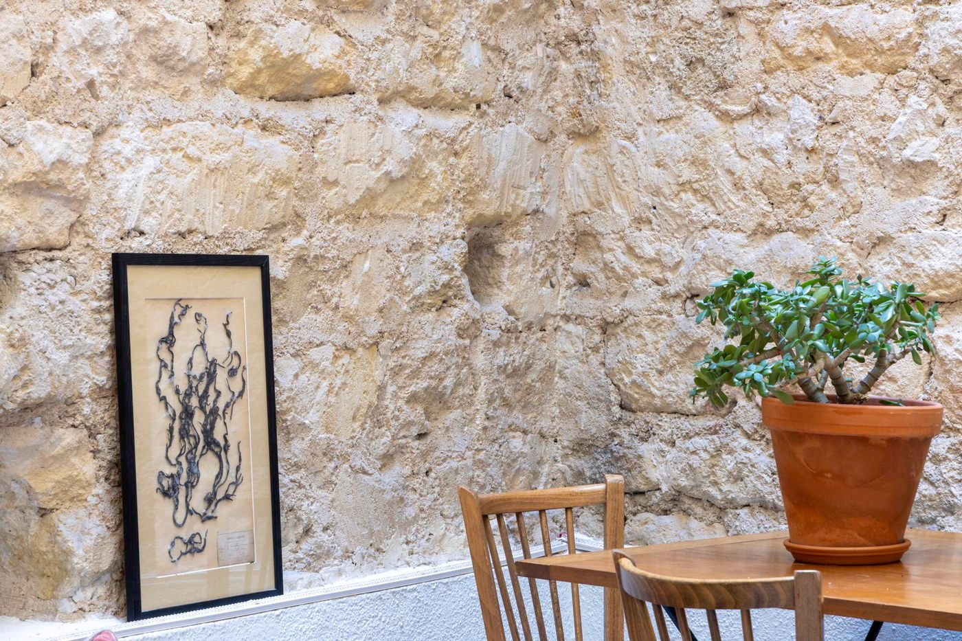 Maxim-Quartier-Latin-Lobby-19