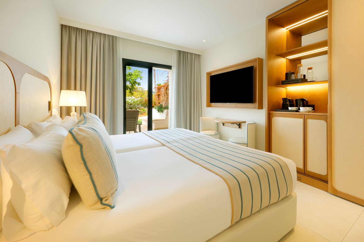 Fiesta-Hotel-Tanit-Room-32