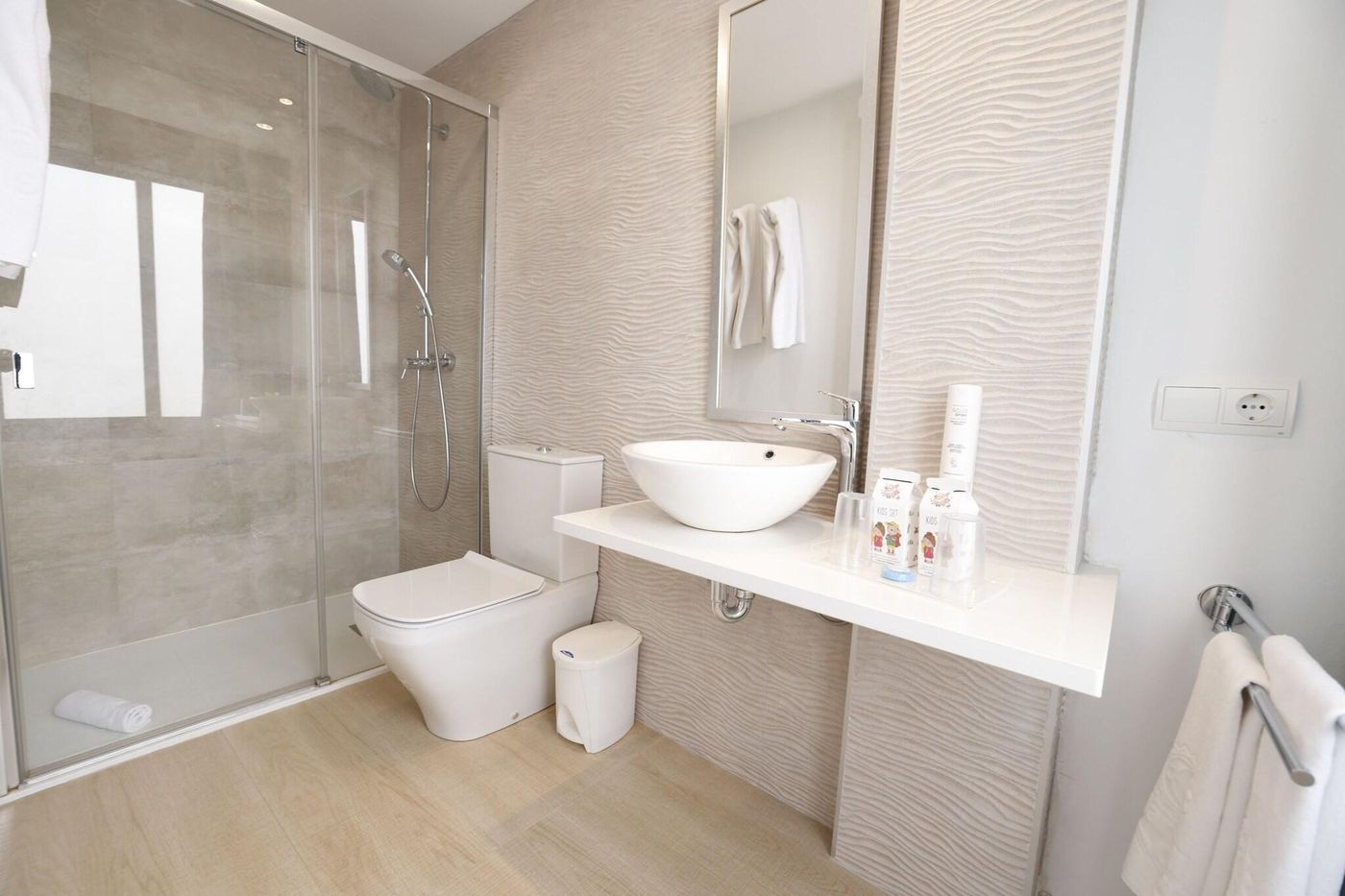 Marvell-Club-Hotel---Apartments-Room-33