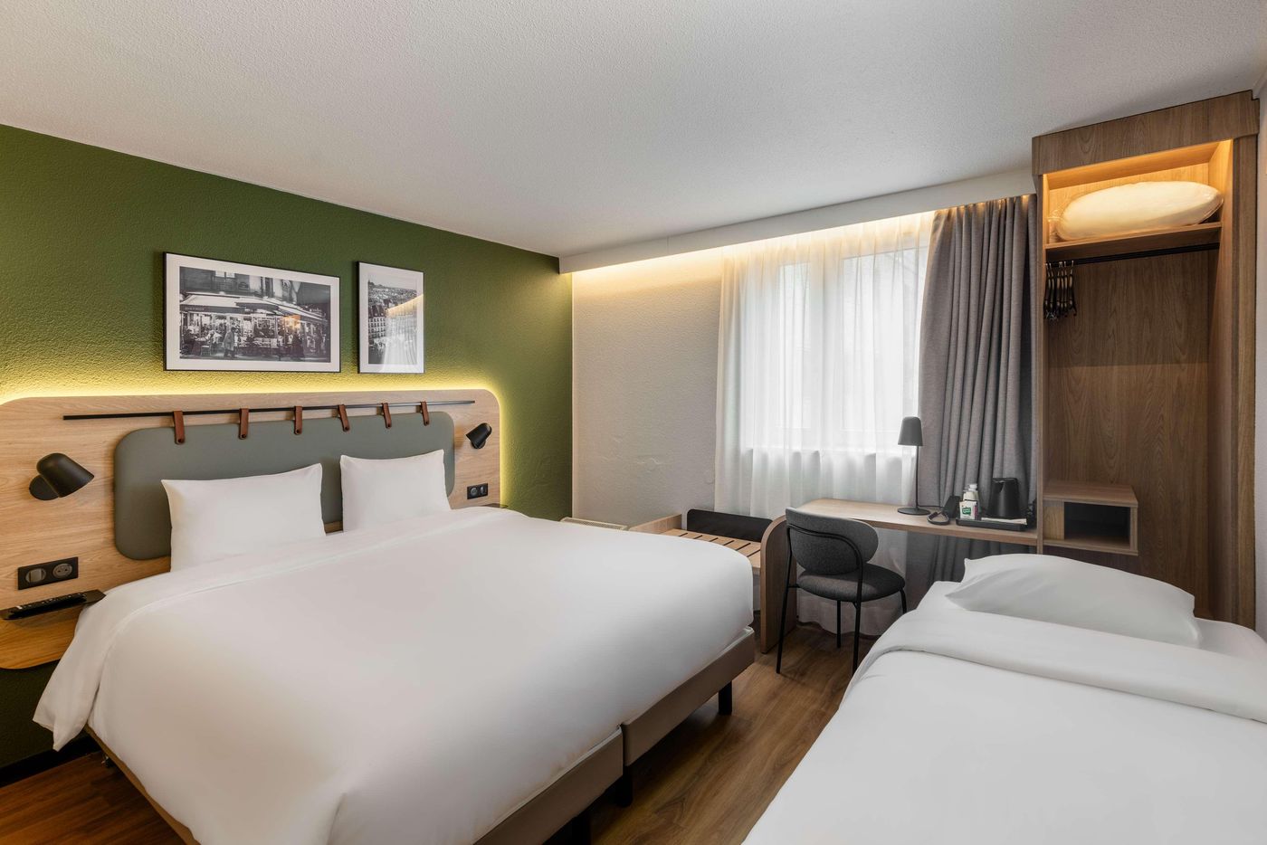 CAMPANILE-MARNE-LA-VALLEE--------Bussy-Saint-Georges-Room-7