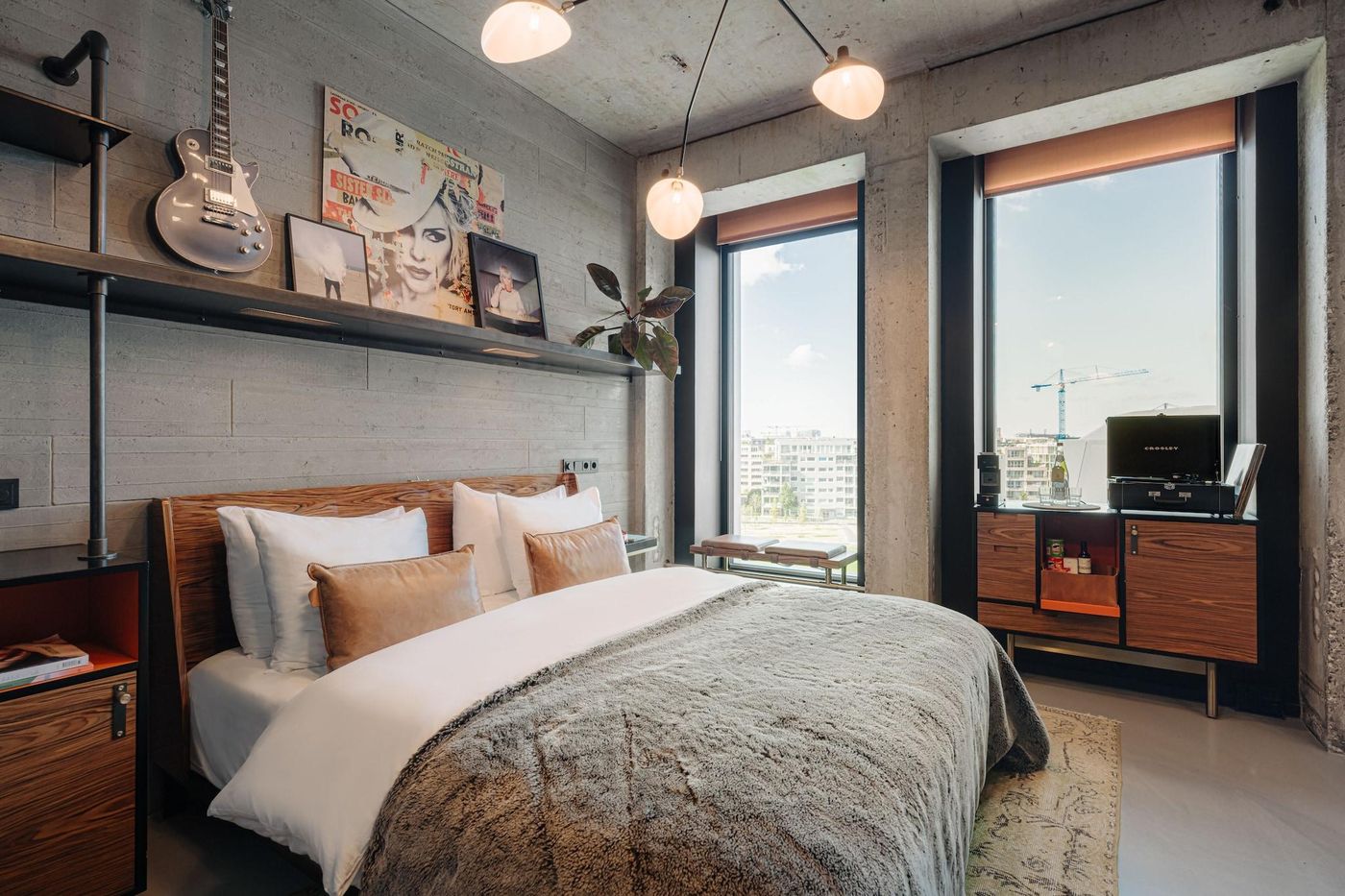 Sir-Adam-Hotel--part-of-Sircle-Collection-Room-7