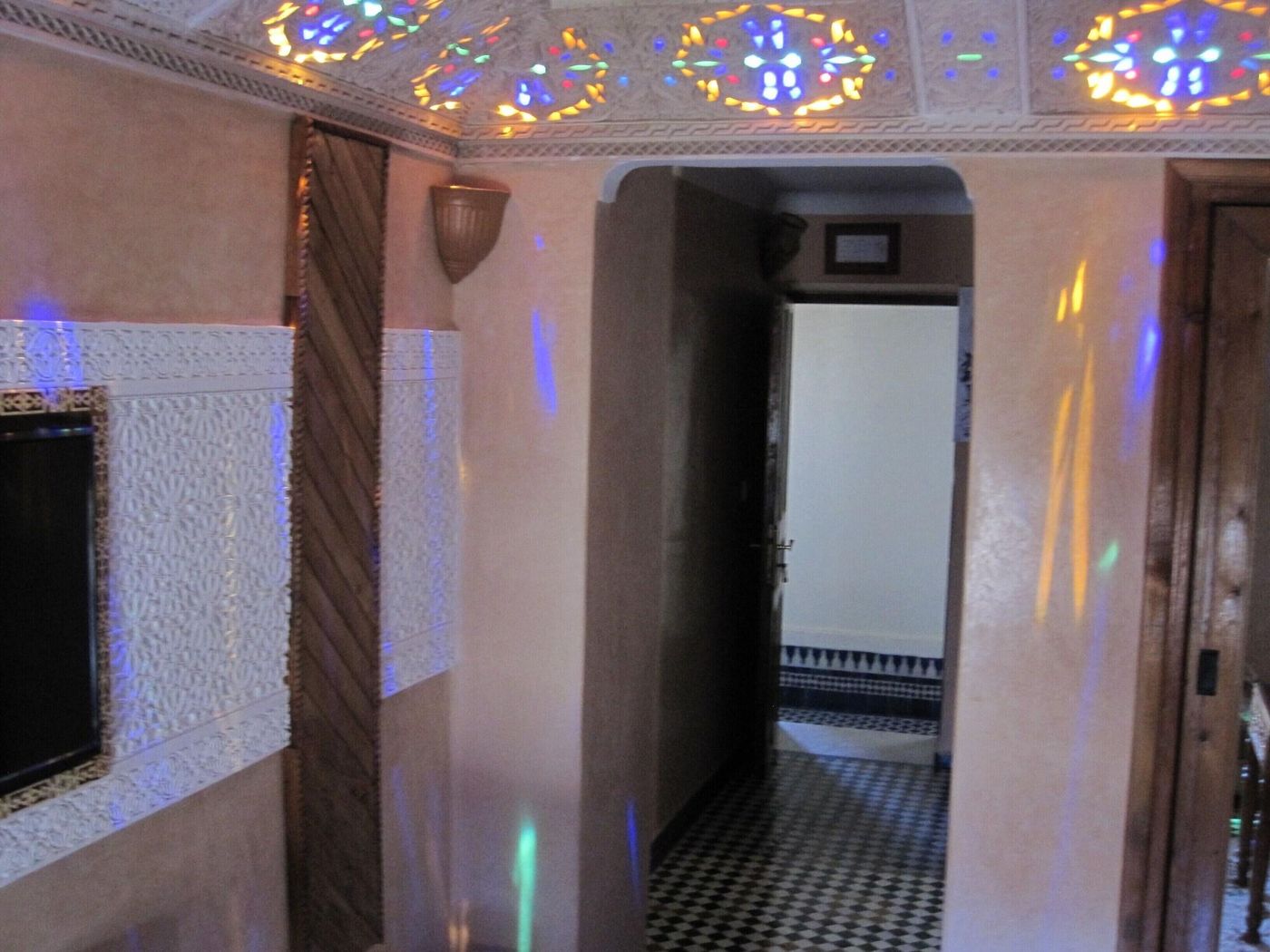 Riad Jaouhara-Morocco-FES-Room-10