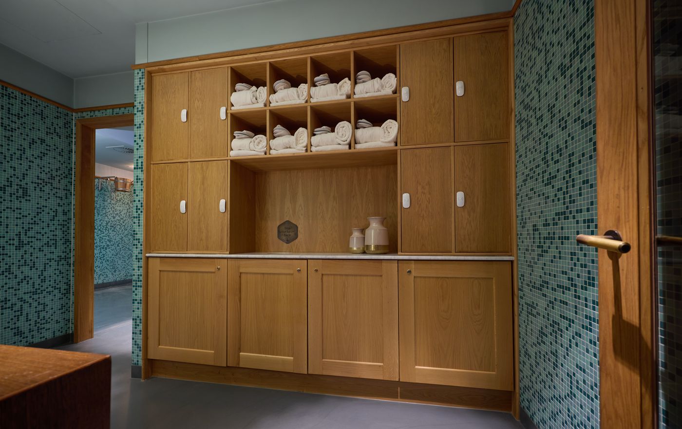 The-July---Twenty-Eight-Sports-and-Entertainment-41