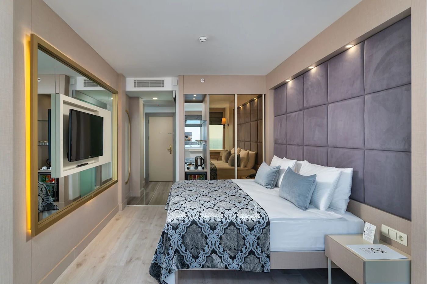 Oz-Hotels-Antalya-Resort---Spa-Adult-Only-16--Room-18