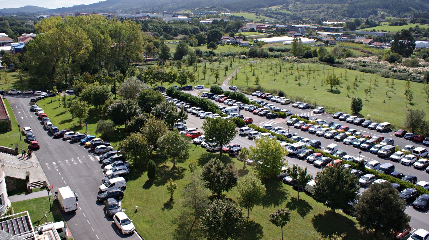 Hotel Seminario Aeropuerto Bilbao-Spain-DERIO-General view-4