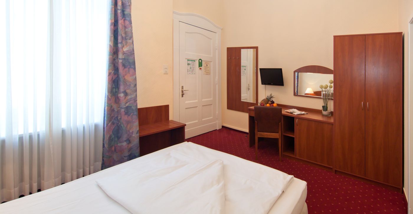 Hotel Kronprinz Hamburg - Germany - HAMBURG - Room - 1