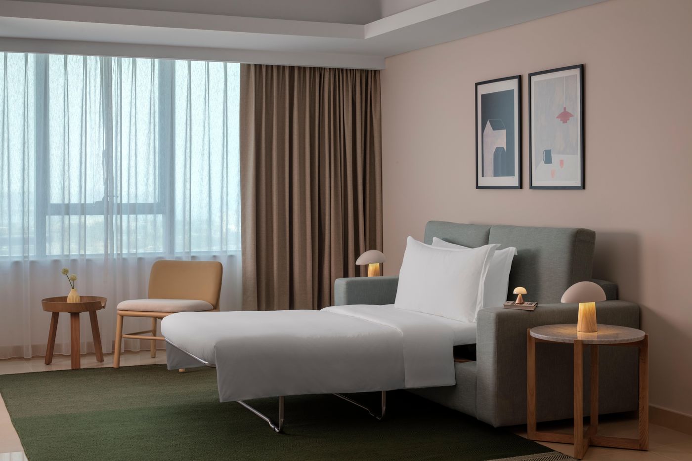 Staybridge-Suites-Dubai-Internet-City-Room-18