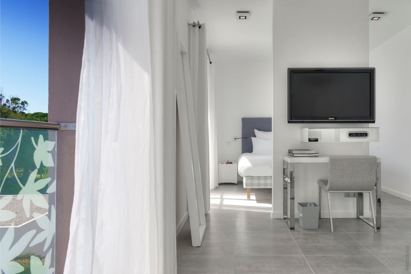 Kube-Hotel-St-Tropez-Room-71