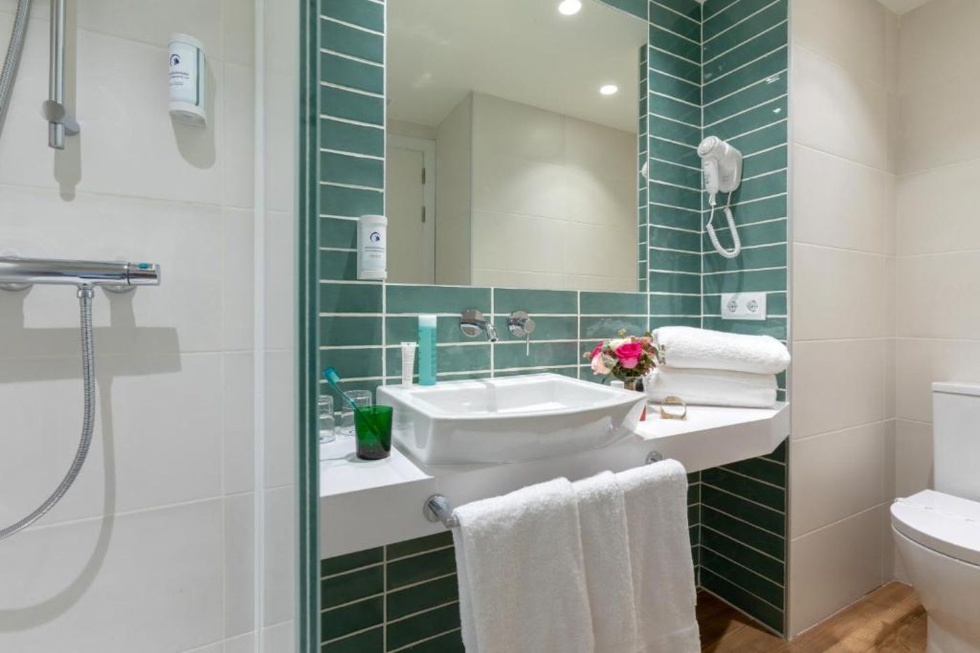 Prestige-Sant-Marc-Room-38