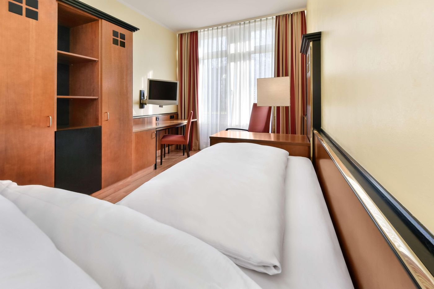 Nh-M----nchen-City-S----d-Room-13