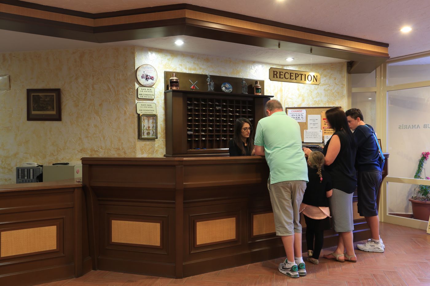 Club-Amaris-Apartments-Lobby-38