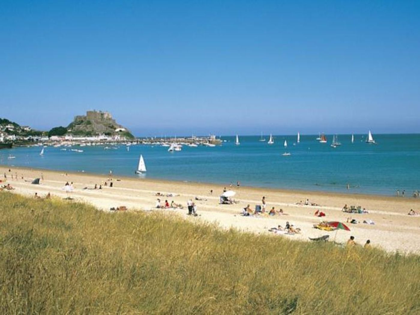 Beachcombers-Hotel-Beach-7