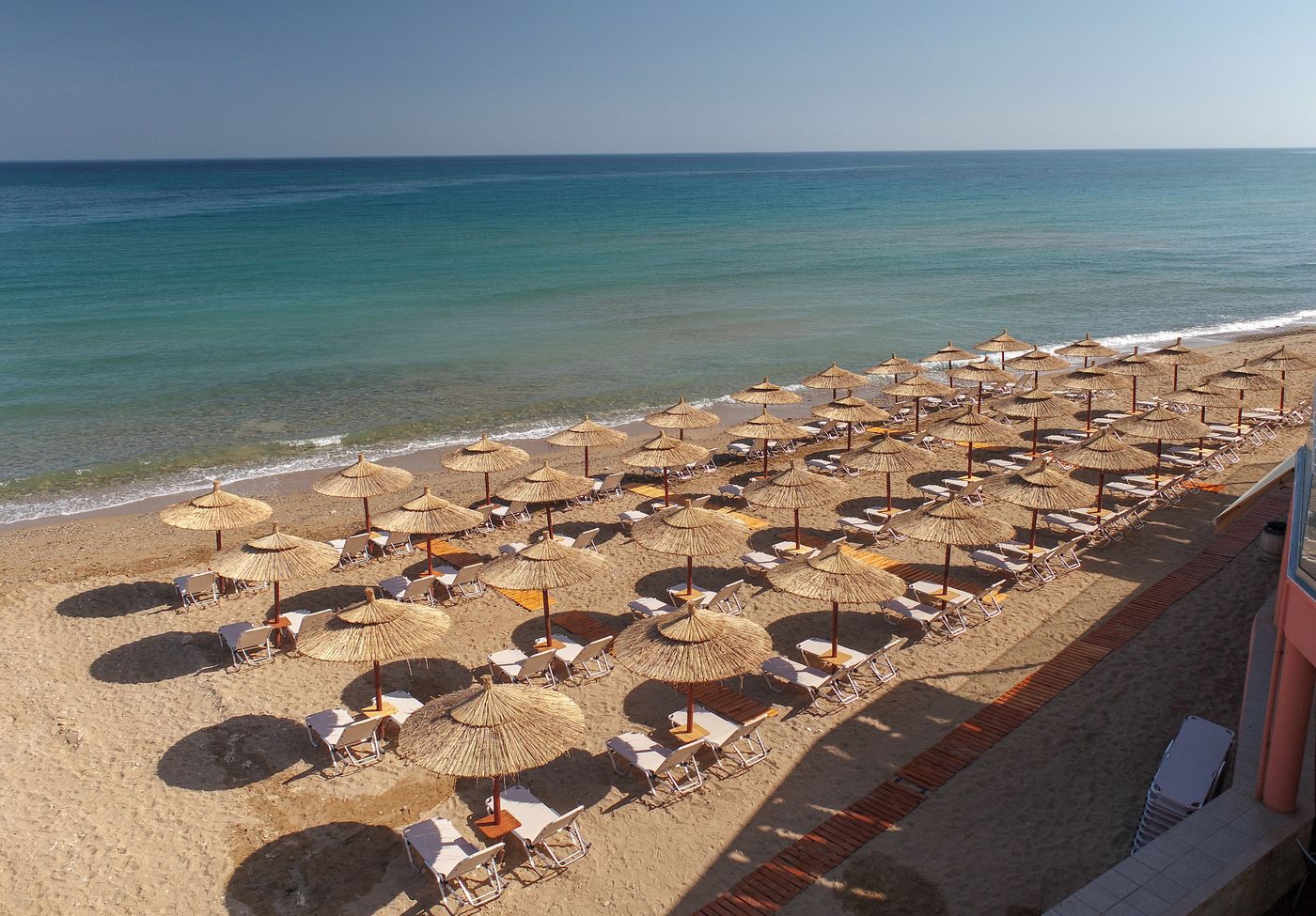 Dedalos-Beach-Hotel-Beach-35