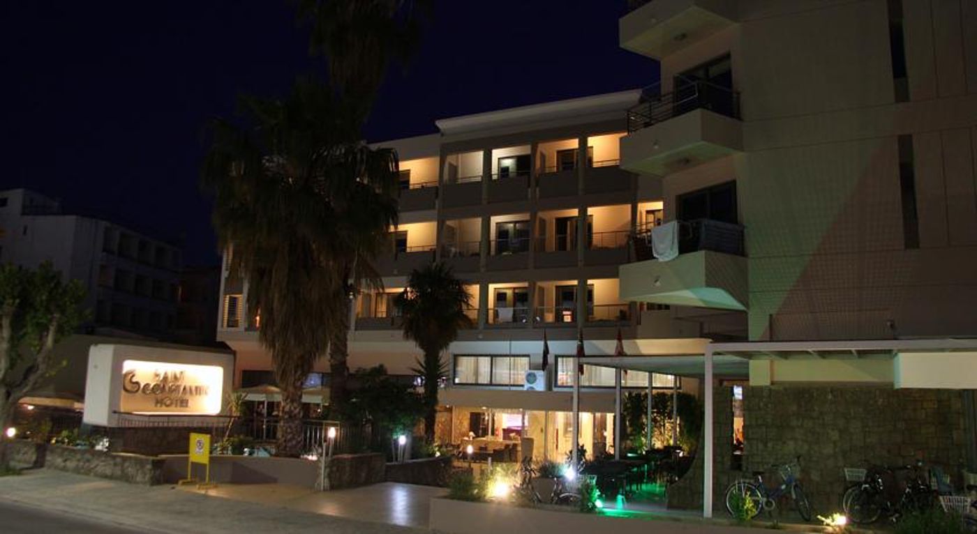 Saint Constaintine Hotel