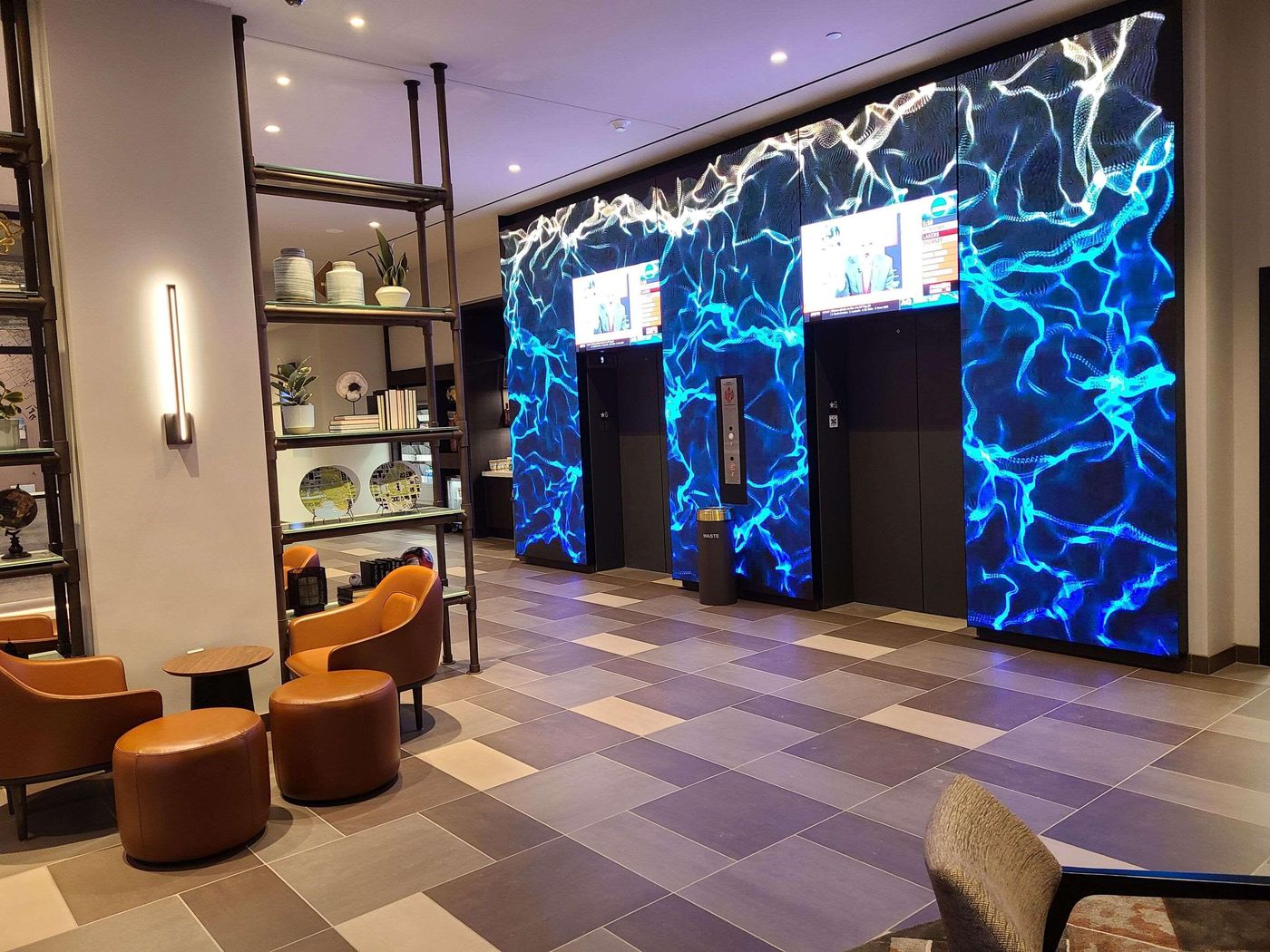 Cambria Hotel Washington D.C. Capitol Riverfront - United States - Washington - Lobby - 8