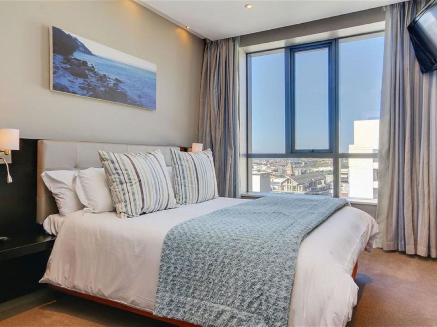 Mandela-Rhodes-Place-Hotel---Spa-Room-52