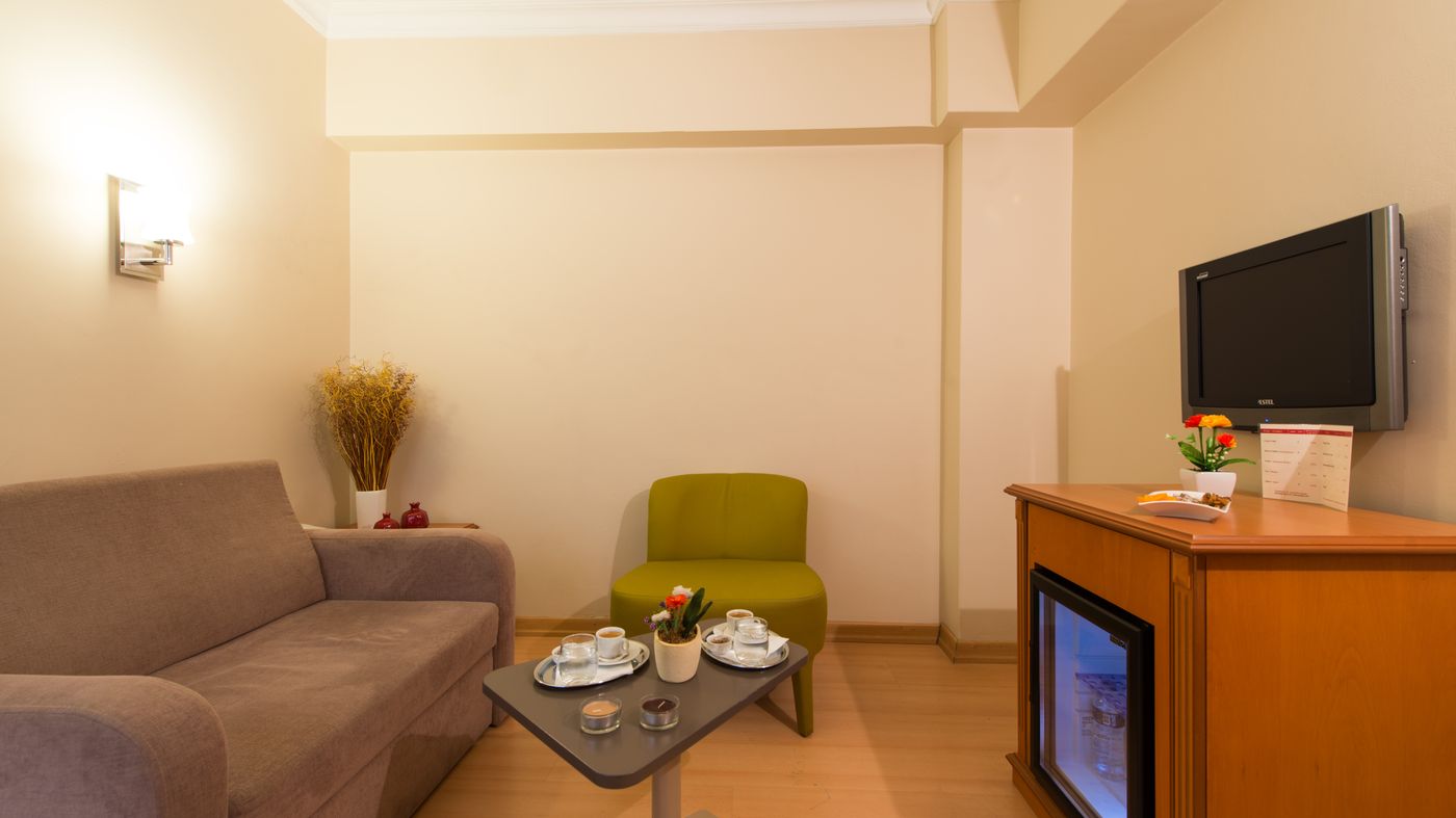 Prestige-Hotel-Old-City-Room-22