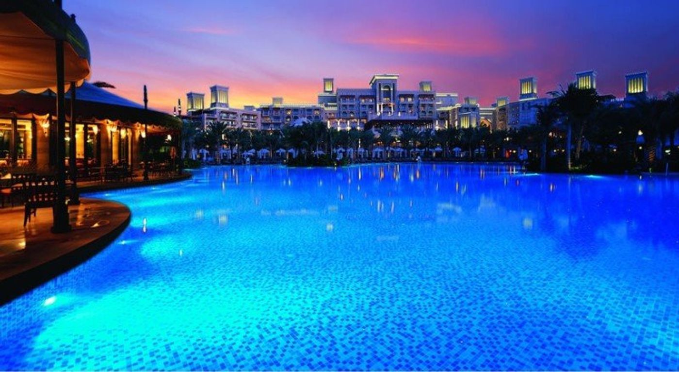 Jumeirah-Al-Qasr--Pool-22