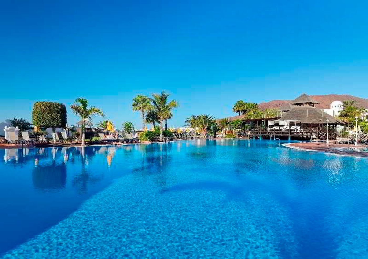 H10-Timanfaya-Palace-Pool-7