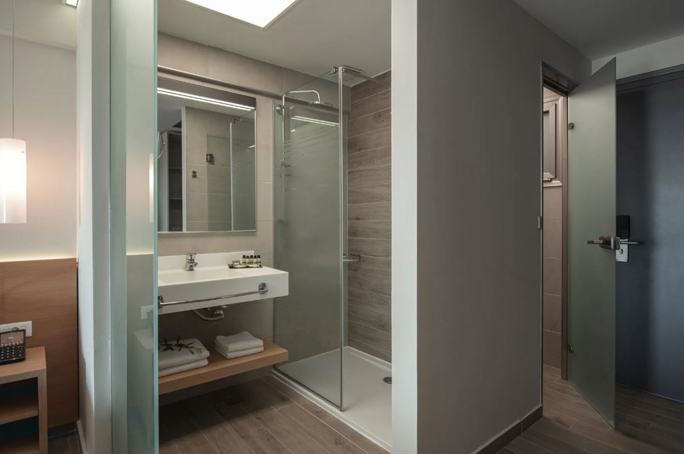 Blue-Dolphin-Room-26