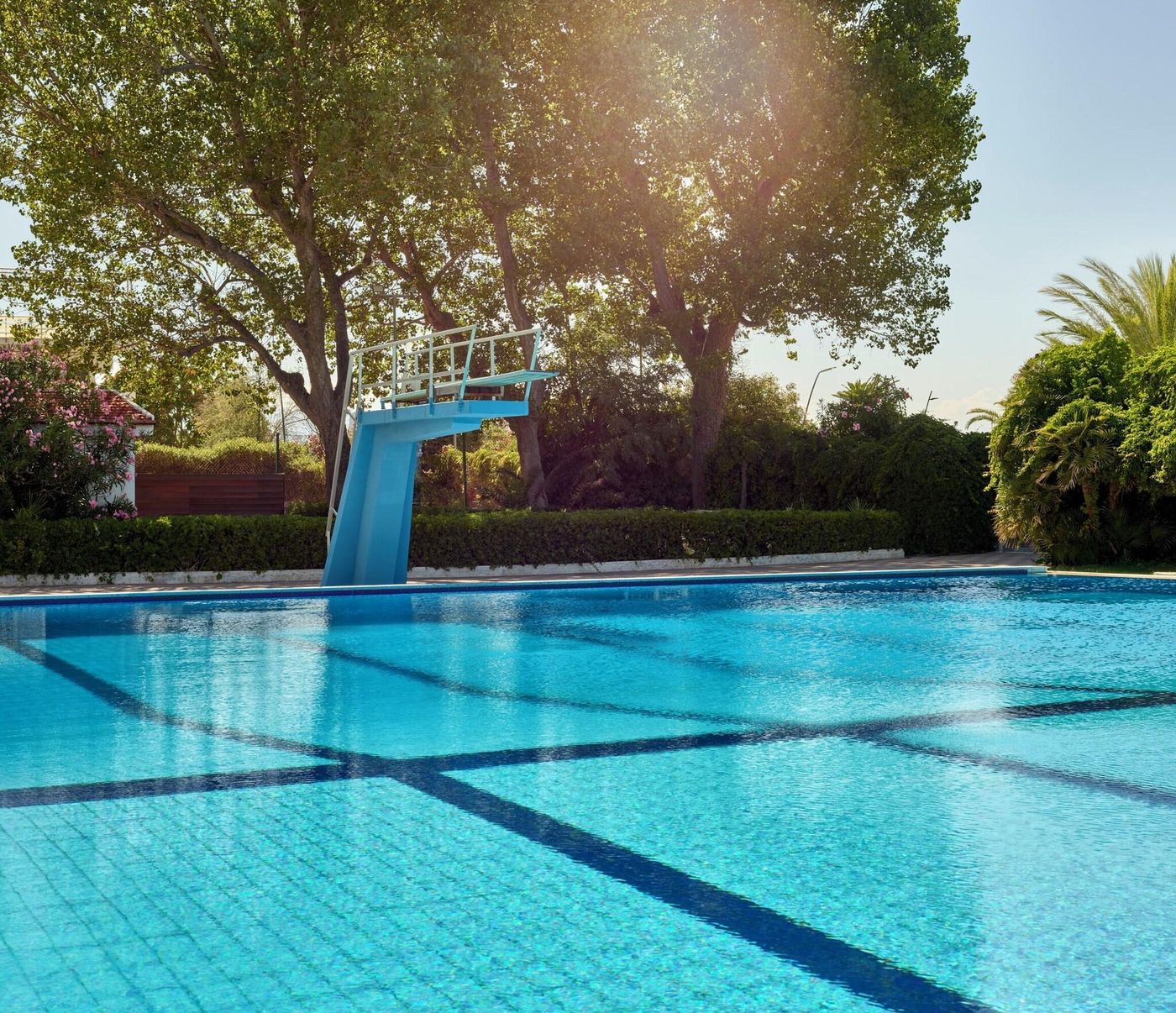 Serena-Majestic-Hotel-Residence-Pool-25