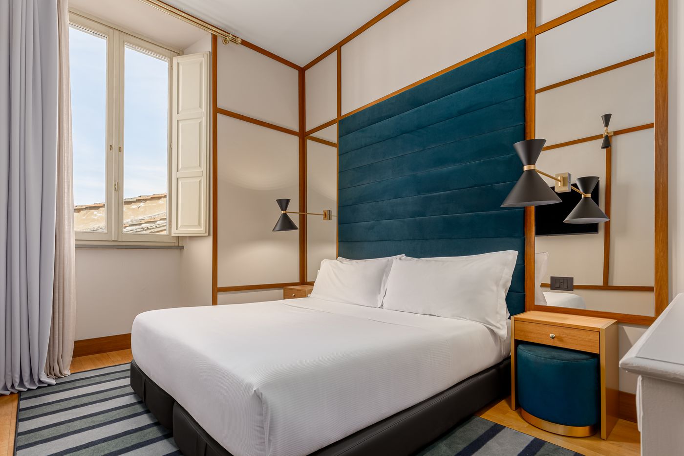 Room-Mate-Luca-Room-5