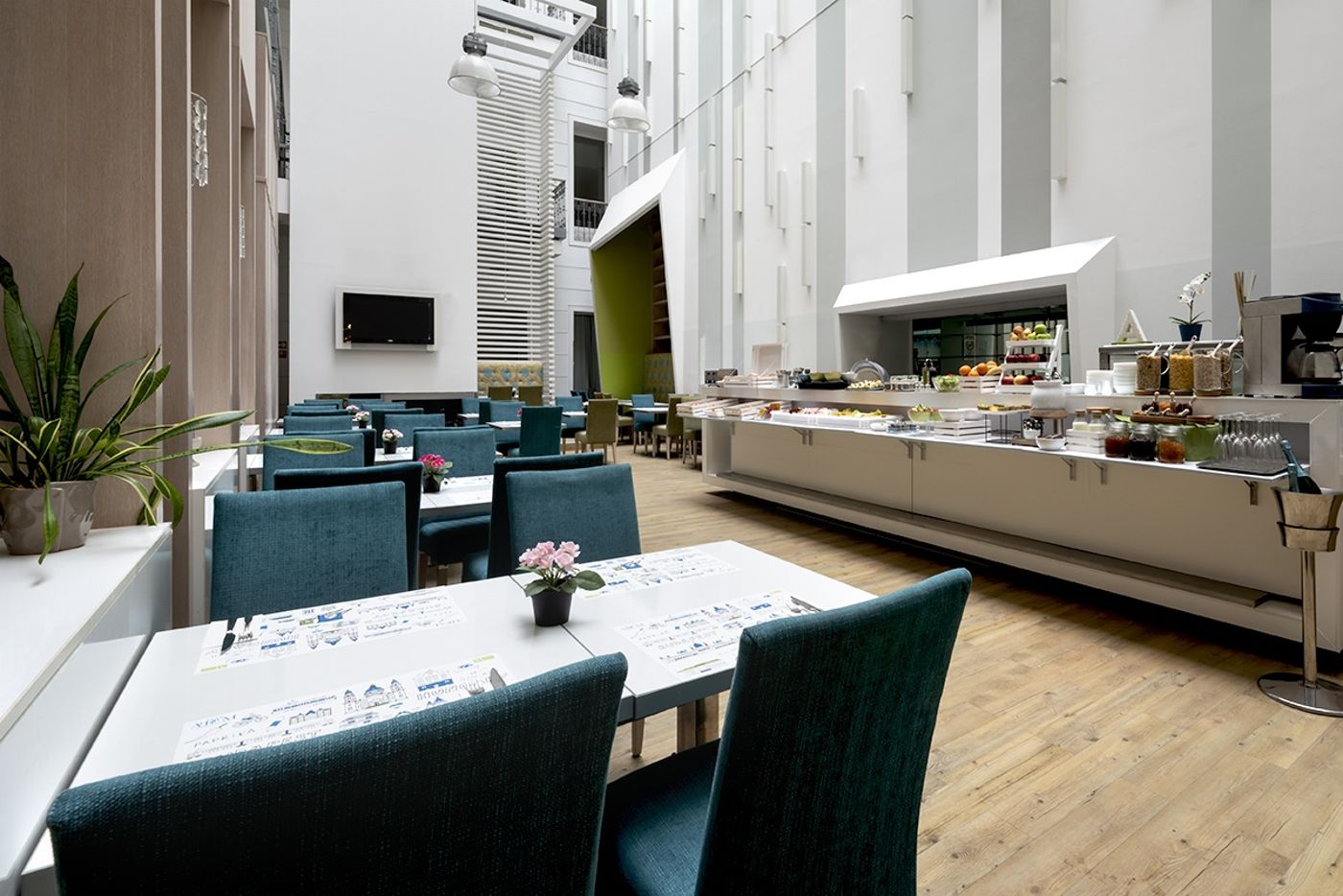 Atrium Fashion Hotel